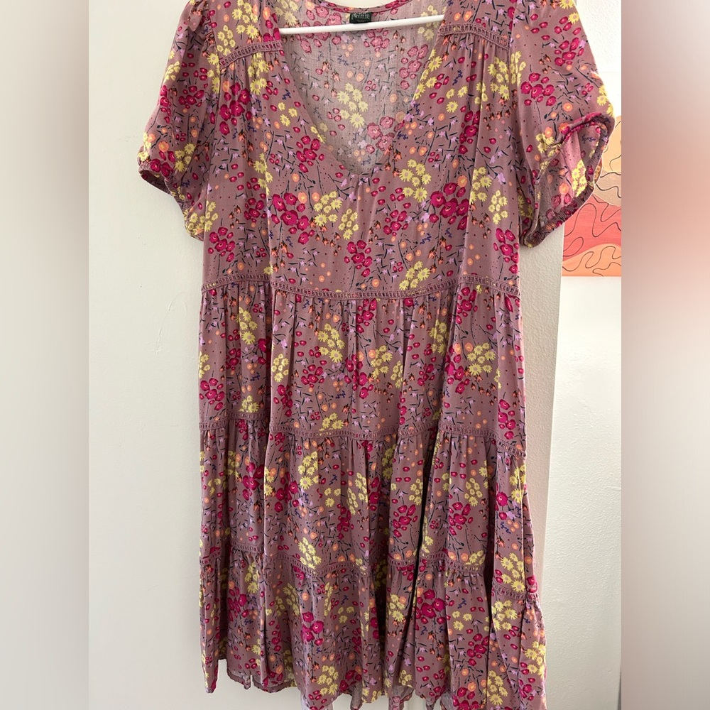 Floral dress. Size M